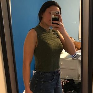 American Eagle Turtle neck tank